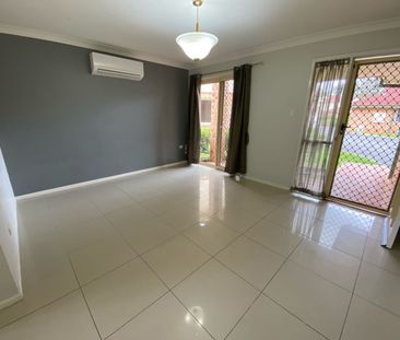 Modern Comfort and Convenience in the Heart of Eight Mile Plains - Photo 1