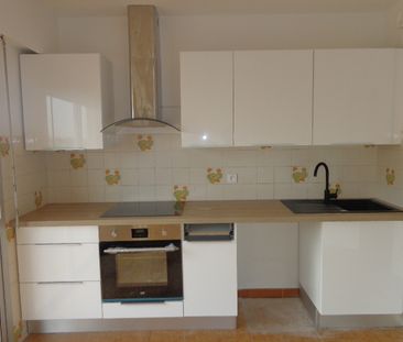 Location Appartement 2 pièces 51m² DRAGUIGNAN 83300 - Photo 1