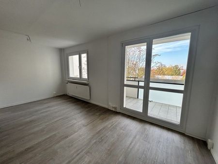 Geräumige 2 Zimmerwohnung am Großen Garten - Foto 2