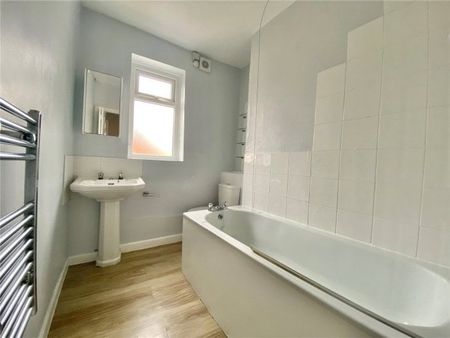 London Road, Cheltenham, GL52 - Photo 5