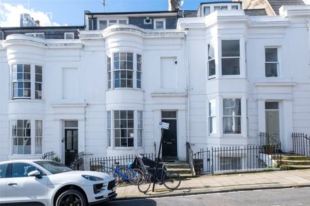 4 bedroom terraced maisonette to rent - Photo 3