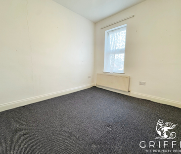 Darnley Road, Grays, RM17 - Photo 1