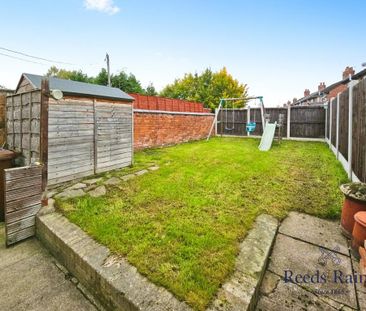 3 bedroom end of terrace house to rent - Photo 6