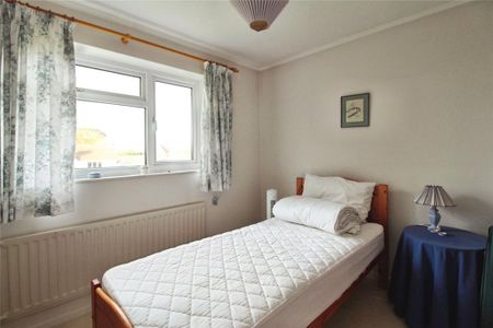 4 bedroom detached house to rent - Photo 5