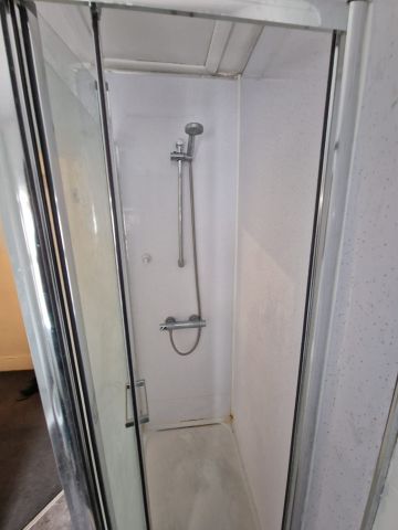 Room in a Shared Flat, Harold Road, E13 - Photo 3