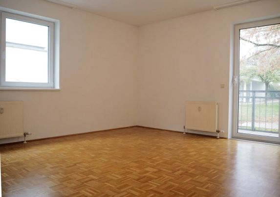 Ruhig - hell - perfekt aufgeteilt - 2-Zimmer Wohnung mit kl. Balkon in der Kaisergasse 12-14 - Foto 1