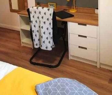 Platinum Studio - Photo 2