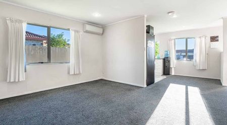 Charming 3-bedroom family home - Photo 2