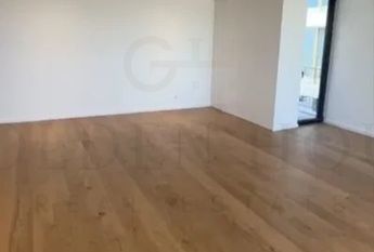 Apartamento T4 em Porto