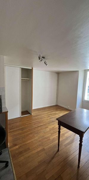 Location Appartement 1 pièce 22m² POITIERS 86000 - Photo 1