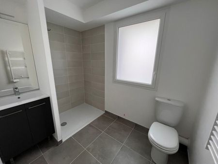 Location Appartement 2 pièces 45m² ST JORY 31790 - Photo 5