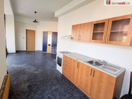 Pronájem bytu 2+kk 43 m2 - Fotografie 3
