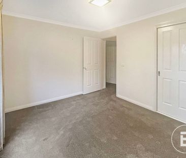 Charming Home in a Quiet Lane - Photo 2