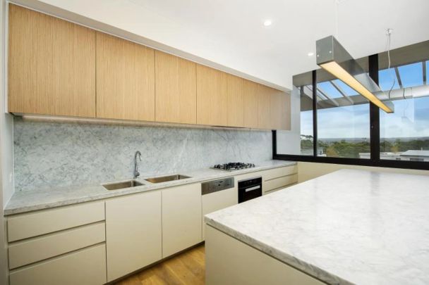 Three Bedroom Penthouse Apartment in Botanic Complex - Photo 1