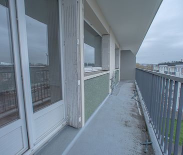 Location Appartement 3 pièces 63m² LE PETIT QUEVILLY 76140 - Photo 4