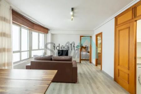 Alquiler de piso en Calle de la Independencia - Photo 2