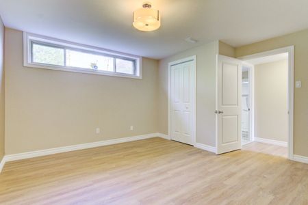 Maison de plain-pied à louer - Brossard (Noms de rues (V)) Maison de plain-pied à louer - Brossard (Noms de rues (V)) - Photo 5