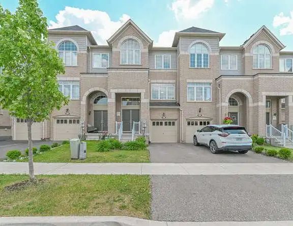 4047 Maitland St, Beamsville | 4047 Maitland Street, Lincoln - Photo 1