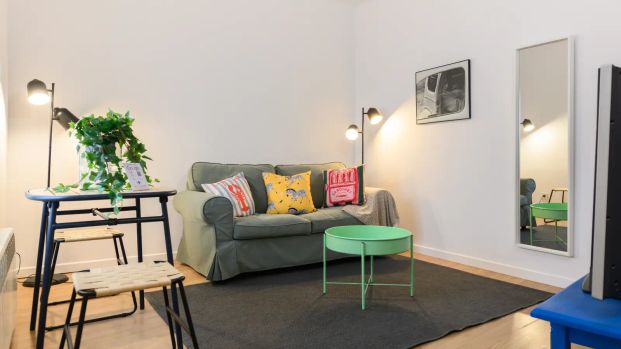 1-bedroom apartment for rent in Ciudad Jardín, all bills included - Photo 1