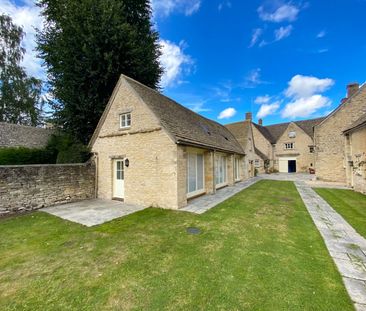 John Fortey Yard, The Green, Northleach, Gloucestershire, GL54 - Photo 2