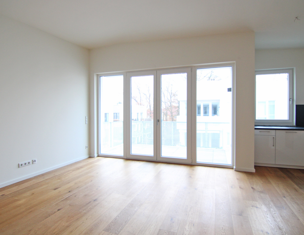 Atmosphärischer Altbauklassiker mit Dielen und EBK - tolle Lage Radickestraße! - Foto 1