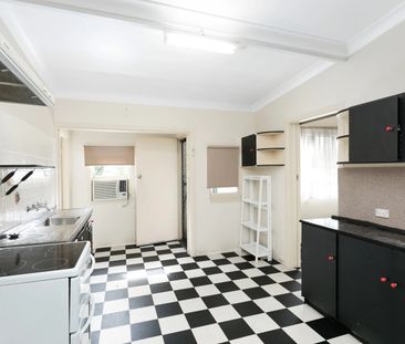 156 Port Hacking Road, Sylvania NSW 2224 - House For Rent | Domain - Photo 4