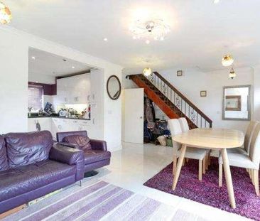 Heronsforde, Ealing, W13 - Photo 1