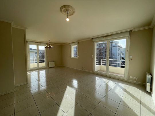 Location Appartement 4 pièces 96m² - Photo 1