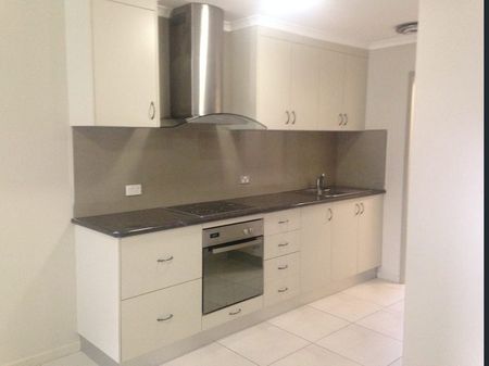 Great location !! - Photo 3