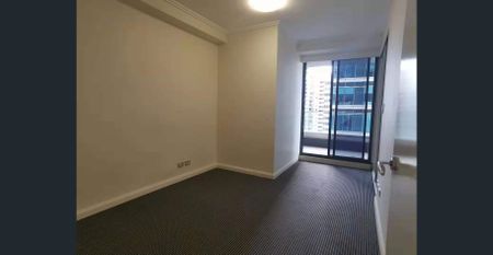 Luxury 2 bedroom Apt in the Centre of the City - Photo 3