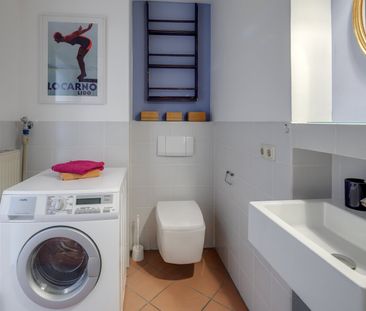 Studio apartment in Schwabing with idyllic terrace and washing mach... - Photo 4