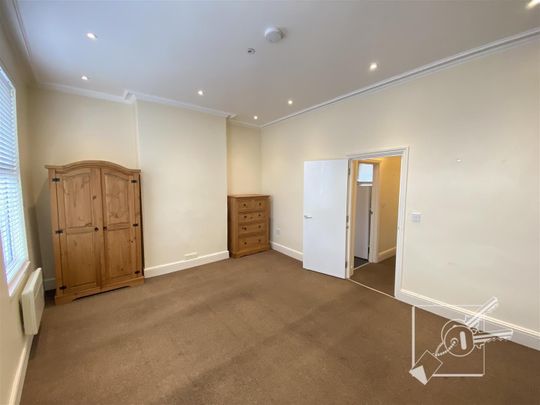 Manor Road, Gravesend - Photo 1