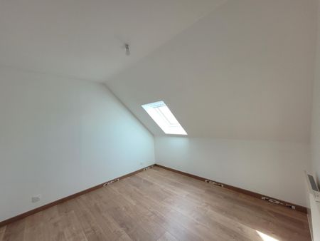 Location Appartement 3 pièces 60m² VALENCIENNES 59300 - Photo 4