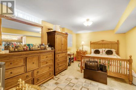 4982 MAXINE PLACE - Photo 4