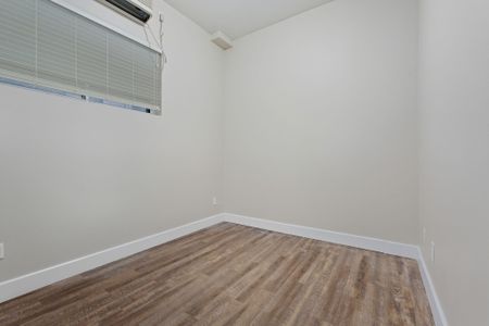For Lease - 149 MAIN Street Unit# 101, Hamilton, Ontario - Photo 5