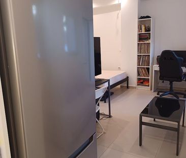 Studio/Γκαρσονιέρα για ενοικίαση Άνω Γλυφάδα (Γλυφάδα) - Photo 4
