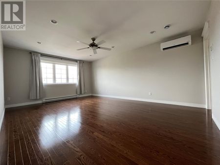 6 Blue Puttee Drive, St. John's, Newfoundland & Labrador - Photo 2