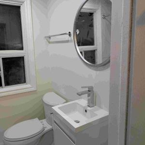 Yonge and Finch East Three Bedroom and 1.5 Bathrooms - Photo 3