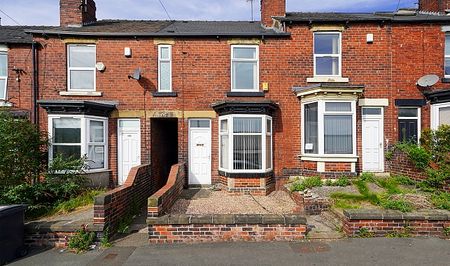 Charming 3-Bedroom Home Near City Centre â€“ Ideal for Students or Professionals - Photo 3