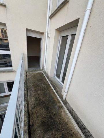 Appartement de 3 pièces à QUINCY-SOUS-SENART - Photo 2