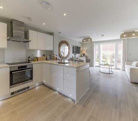 Throwster Drive, Sudbury - Photo 1