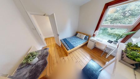 5 bedroom semi-detached house to rent - Photo 2