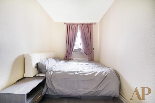 Colville Estate, London - Photo 1