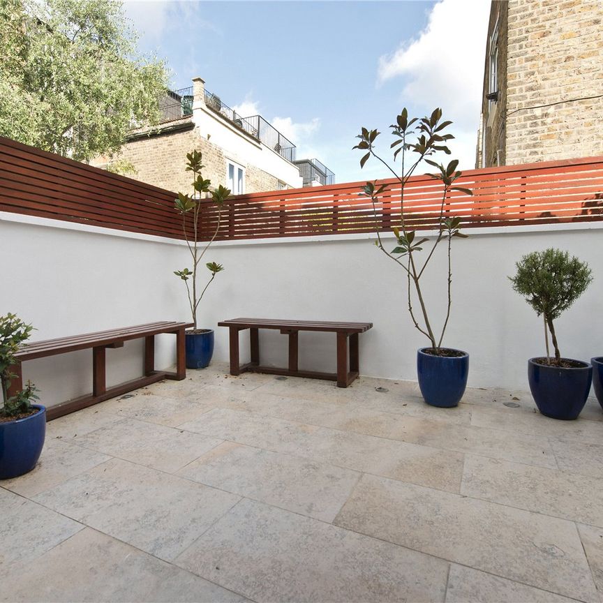 Shorrolds Road, Fulham, SW6, London - Photo 1