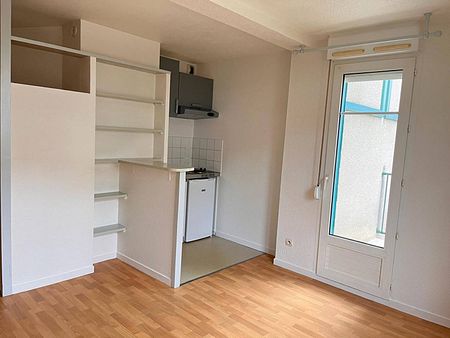 Beau studio en location de 19,61m², situé rue Louis Aubert à Rouen, 425€ charges comprises - Photo 5