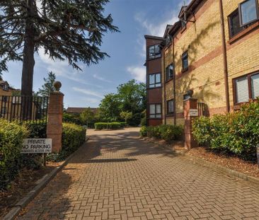 2 bedroom flat to rent - Photo 3
