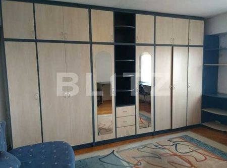 Apartament 3 camere, decomandat, 80 mp, A.C., zona strazii Nicolae Titulescu - Photo 3