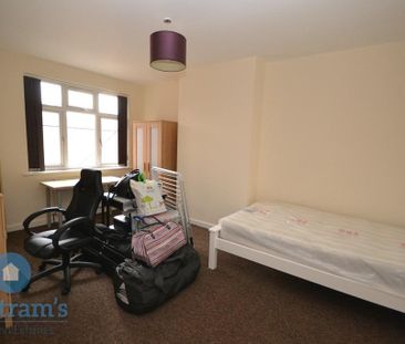 3 bedroom house share to rent - Photo 4