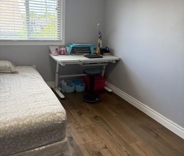 For Lease - 564 Woolgrass Avenue, Waterloo, Ontario - Photo 6