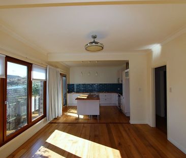 Energy Efficient Three Bedroom Home w/ Lawn Mowing Included - Photo 6
